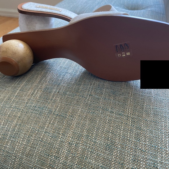 Cult Gaia Tao Sandals - Picture 5 of 5